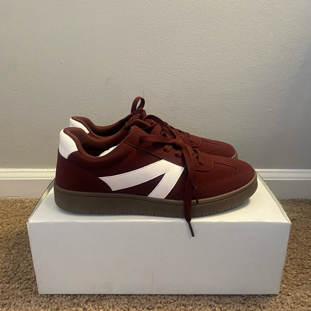 Women's Athletic Shoes in Brown and White
